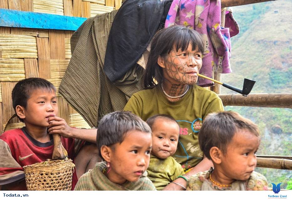 Đỉnh Núi Victoria, nơi phụ nữ càng xăm mình nhiều càng đẹp - Ảnh 1