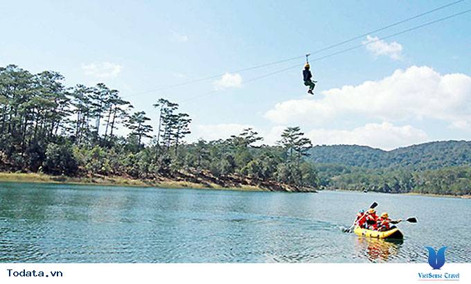 Đu dây Zipline ngắm hồ Tuyền Lâm (Đà Lạt) từ trên cao - Ảnh 1
