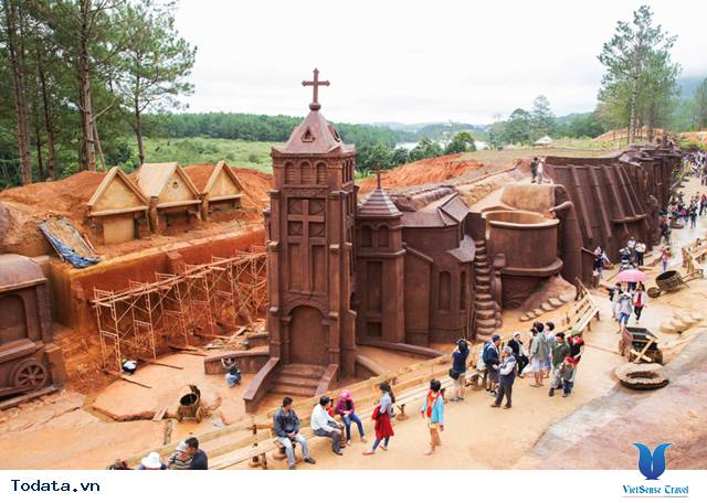 Đường Hầm Đất Sét-Điểm Du Lịch Mới Của Đà Lạt - Ảnh 6