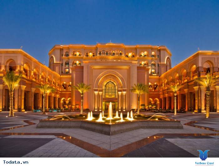 Ghé thăm khách sạn bậc nhất trên thế giới tại Dubai - Ảnh 2