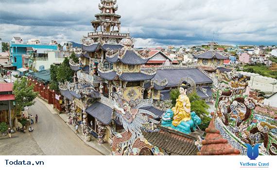 Ghé Thăm Ngôi Chùa Ve Chai Độc Đáo Ở Đà Lạt - Ảnh 2 Ghé Thăm Ngôi Chùa Ve Chai Độc Đáo Ở Đà Lạt - Ảnh 2