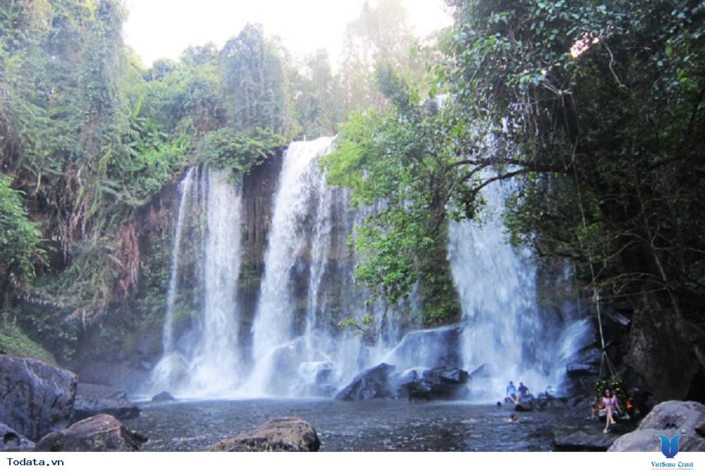 Hành hương về nơi thánh địa linh thiêng của Campuchia - Ảnh 2 Hành hương về nơi thánh địa linh thiêng của Campuchia - Ảnh 2