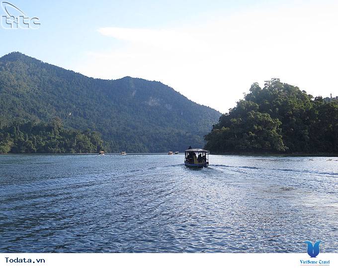 hồ Ba Bể - Ảnh 1