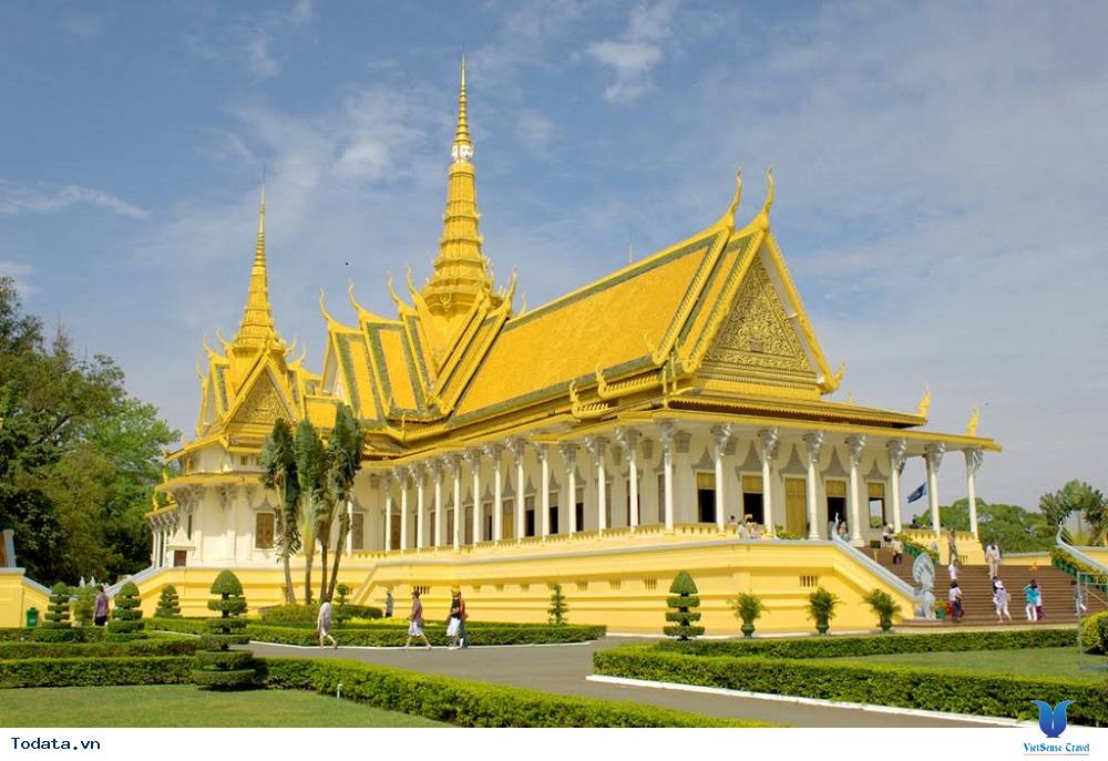 Hoàng Cung lộng lẫy của Campuchia - Ảnh 1 Hoàng Cung lộng lẫy của Campuchia - Ảnh 1