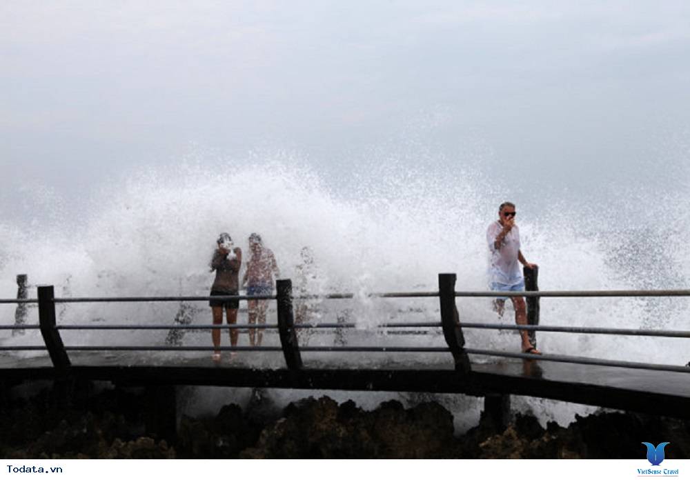 Khám phá bãi biển Nusa-Dua độc, lạ nhất Indonesia - Ảnh 3