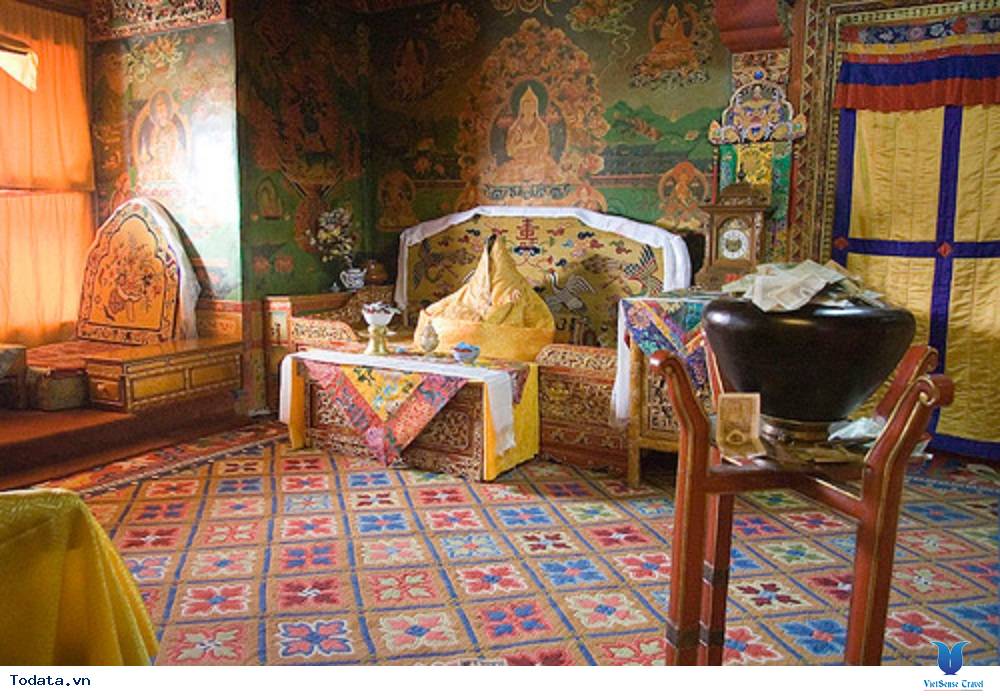 Khám phá cung điện Potala huyền bí khổng lồ - Ảnh 4