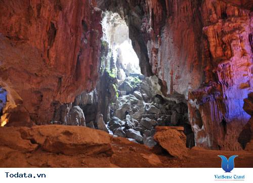 Khám Phá Động Pa Thơm Huyền Bí - Ảnh 1 Khám Phá Động Pa Thơm Huyền Bí - Ảnh 1
