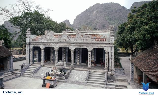 Khám Phá Những Điểm Du Lịch Tâm Linh Ở Ninh Bình - Ảnh 5
