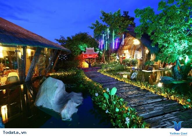 Khám Phá Quán Cà Phê Tre Độc Đáo Ở Đồng Hới - Ảnh 1