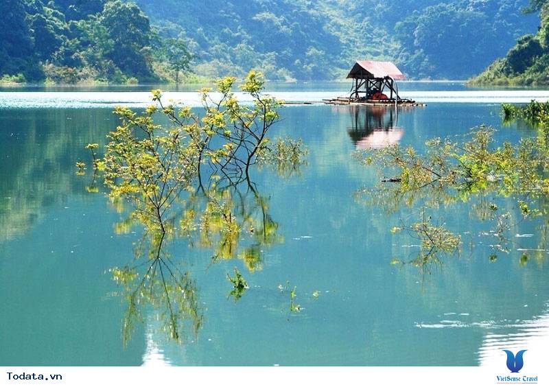 Khám Phá Tiên Cảnh Nơi Hồ Thang Hen - Ảnh 7 Khám Phá Tiên Cảnh Nơi Hồ Thang Hen - Ảnh 7