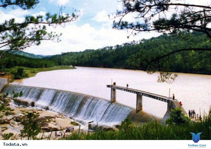 Khu du lịch Hồ Suối Vàng Đà Lạt - Ảnh 4 Khu du lịch Hồ Suối Vàng Đà Lạt - Ảnh 4