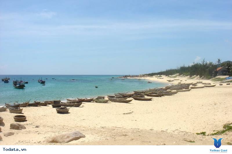 Kinh Nghiệm Du Lịch Phú Yên Mùa Hè Từ A - Z - Ảnh 8 Kinh Nghiệm Du Lịch Phú Yên Mùa Hè Từ A - Z - Ảnh 8