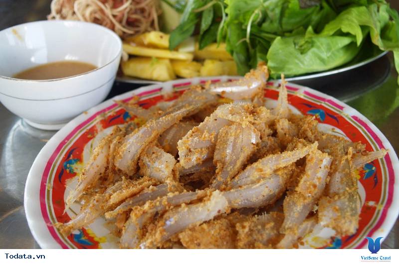 Kinh Nghiệm Du Lịch Phú Yên Mùa Hè Từ A - Z - Ảnh 23 Kinh Nghiệm Du Lịch Phú Yên Mùa Hè Từ A - Z - Ảnh 23