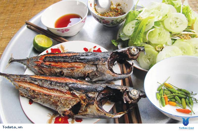 Kinh Nghiệm Du Lịch Phú Yên Mùa Hè Từ A - Z - Ảnh 26 Kinh Nghiệm Du Lịch Phú Yên Mùa Hè Từ A - Z - Ảnh 26