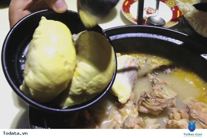 Lạ miệng món ăn lẩu sầu riêng ở Quảng Châu, Trung Quốc - Ảnh 2 Lạ miệng món ăn lẩu sầu riêng ở Quảng Châu, Trung Quốc - Ảnh 2