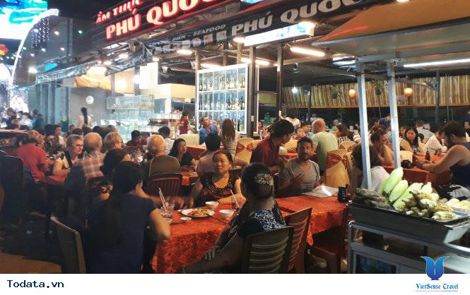 Lạc Lối Ở Chợ Đêm Phú Quốc - Ảnh 4 Lạc Lối Ở Chợ Đêm Phú Quốc - Ảnh 4