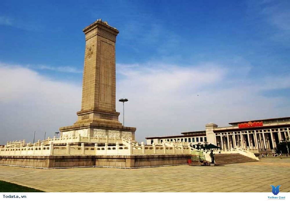 Lặng ngắm kiến trúc đồ sộ của quảng trường Thiên An Môn - Ảnh 2