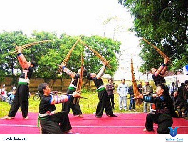 Lễ Hội Khèn Mông - Nét Đẹp Văn Hóa Trên Cao Nguyên Đá Đồng Văn - Ảnh 2 Lễ Hội Khèn Mông - Nét Đẹp Văn Hóa Trên Cao Nguyên Đá Đồng Văn - Ảnh 2