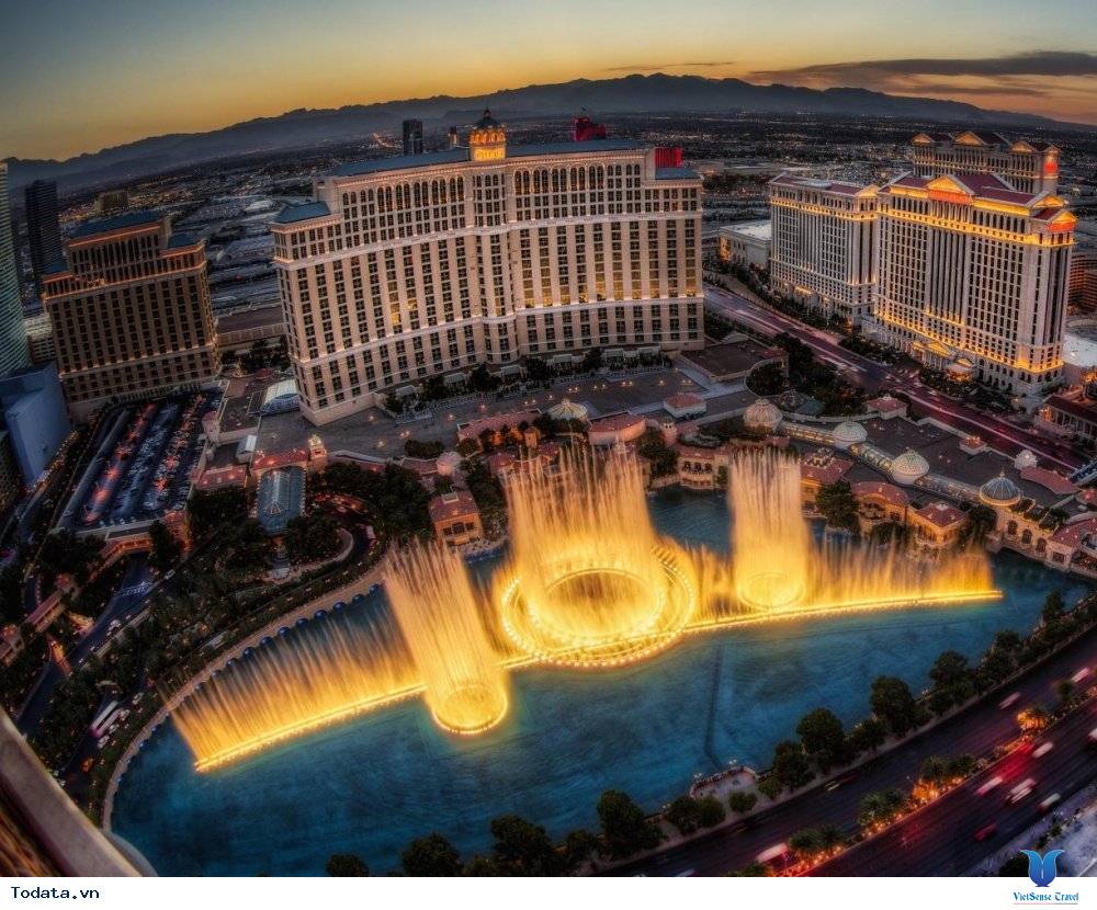 Mãn Nhãn Với Đài Phun Nước Lớn Nhất Thế Giới Ở Dubai - Ảnh 3 Mãn Nhãn Với Đài Phun Nước Lớn Nhất Thế Giới Ở Dubai - Ảnh 3