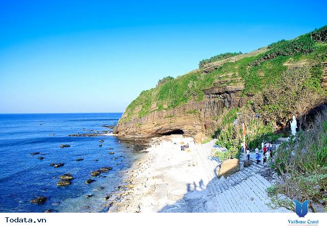 Một số địa điểm bạn cần biết khi đi du lịch Lý Sơn - Ảnh 1