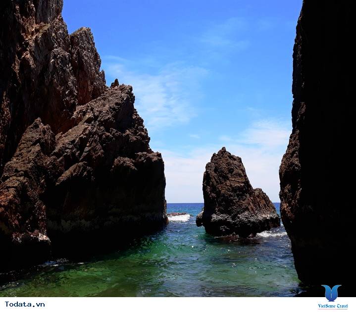 Mũi Vi Rồng - Truyền thuyết long mạch bị chém đứt - Ảnh 1 Mũi Vi Rồng - Truyền thuyết long mạch bị chém đứt - Ảnh 1