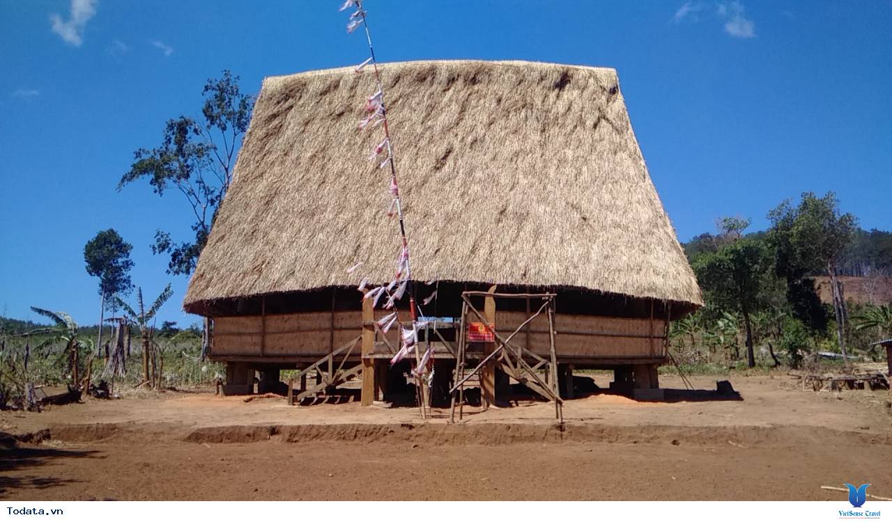 Nét Đẹp Kiến Trúc Nhà Rông Của Núi Rừng Tây Nguyên - Ảnh 7 Nét Đẹp Kiến Trúc Nhà Rông Của Núi Rừng Tây Nguyên - Ảnh 7