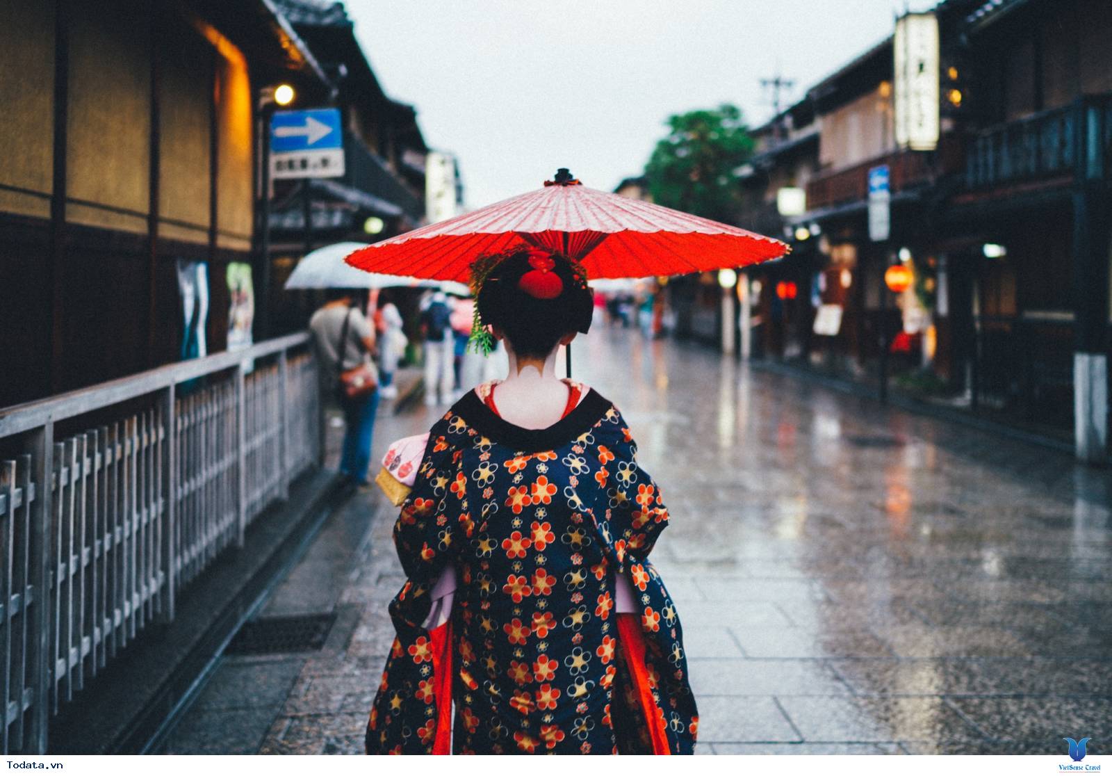 Ngắm càng nàng geisha xinh đẹp ở khu phố cổ Gion - Ảnh 2