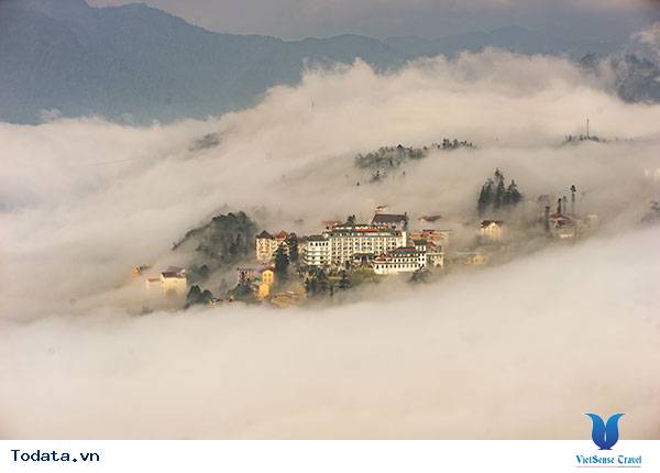 Ngắm Sa Pa từ trên núi Hàm Rồng - Ảnh 3 Ngắm Sa Pa từ trên núi Hàm Rồng - Ảnh 3