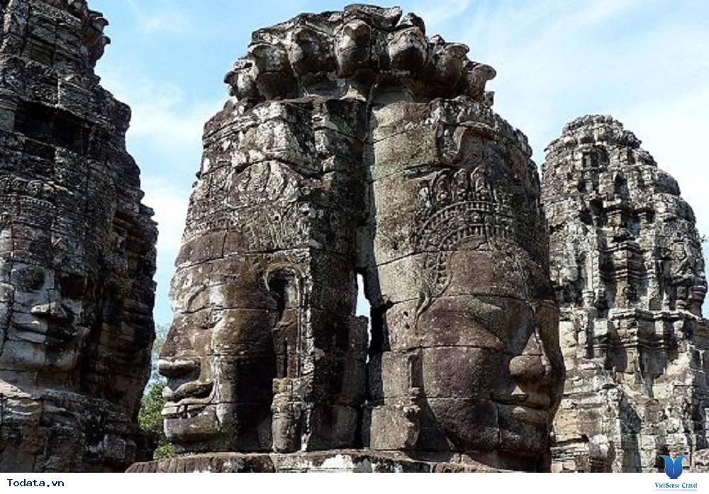 Ngôi đền bí ẩn Bayon của đất nước Campuchia - Ảnh 2