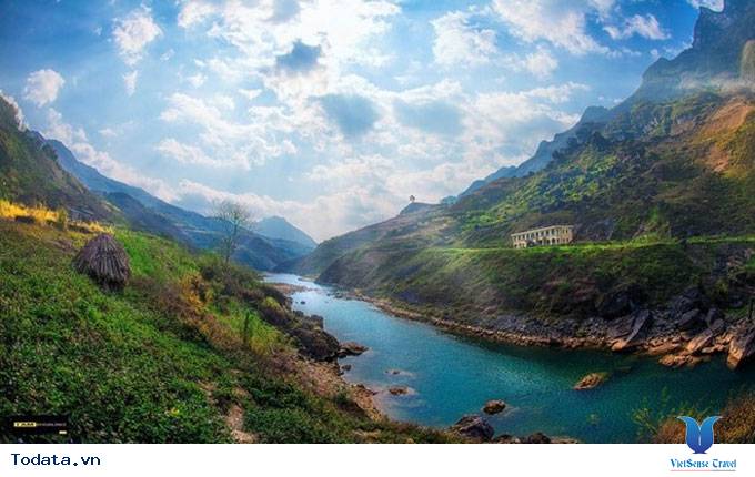 Nho Quế - Con Sông Đẹp Nhất Miền Hoa Đá Hà Giang - Ảnh 1 Nho Quế - Con Sông Đẹp Nhất Miền Hoa Đá Hà Giang - Ảnh 1