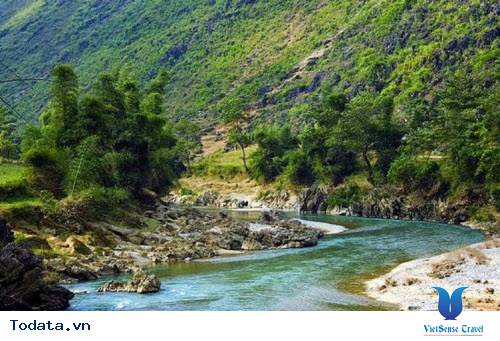 Nho Quế - Con Sông Đẹp Nhất Miền Hoa Đá Hà Giang - Ảnh 6 Nho Quế - Con Sông Đẹp Nhất Miền Hoa Đá Hà Giang - Ảnh 6