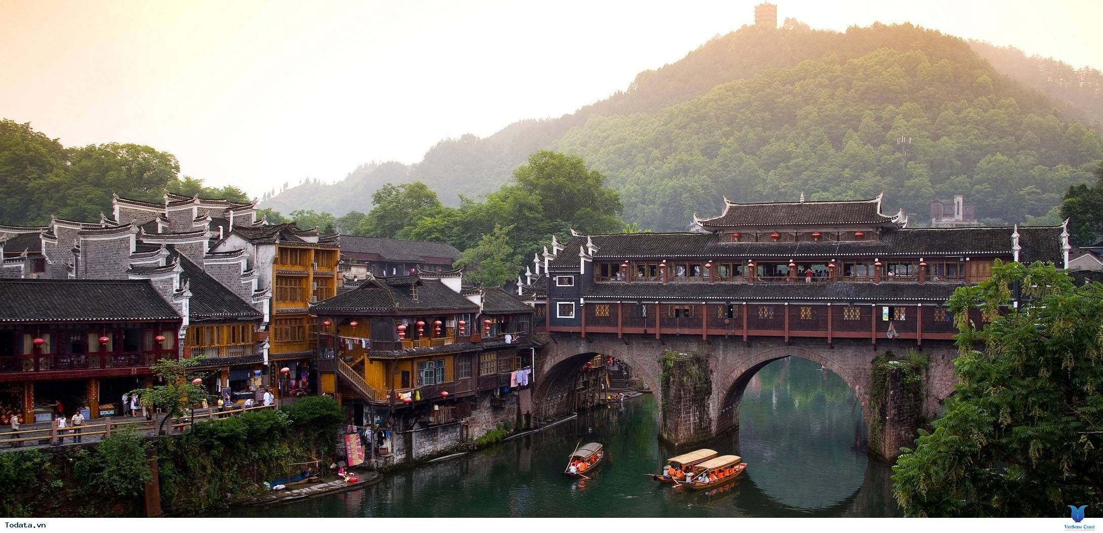 Những cụm từ cơ bản cần biết khi đi du lịch Trung Quốc - Ảnh 1