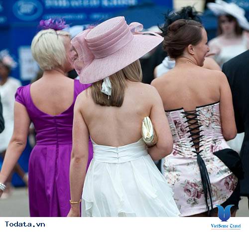 Những Điểm Cần Lưu Ý Về Trang Phục Khi Đi Du Lịch Tới Dubai - Ảnh 3