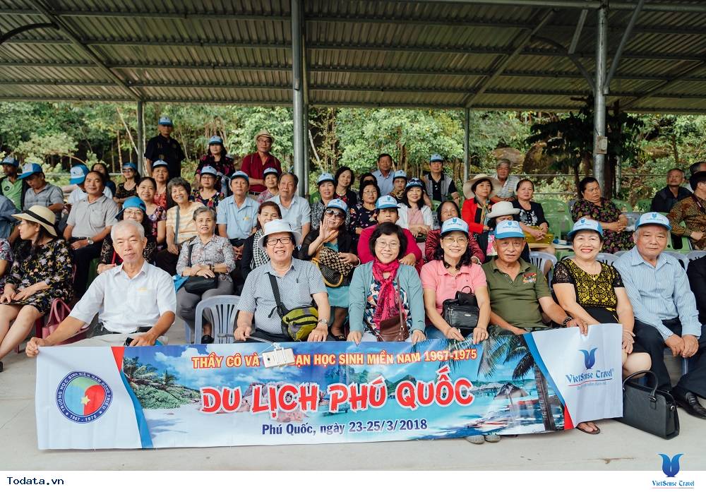 Niềm vui bất tận của đoàn thầy cô và các bạn học sinh miền Nam trải nghiệm tour du lịch Phú Quốc - Ảnh 7
