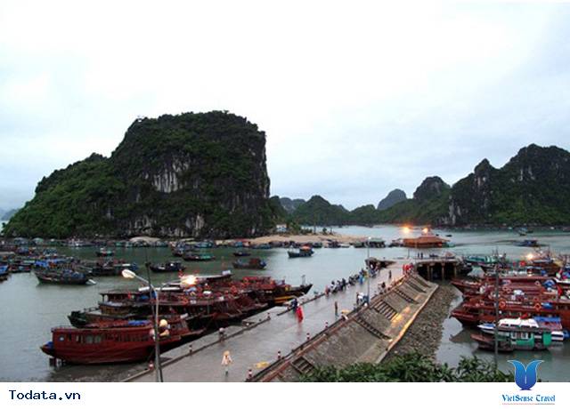 Quan  Lạn, Bãi Biển Đẹp Và Hoang Sơ Nhất - Ảnh 3