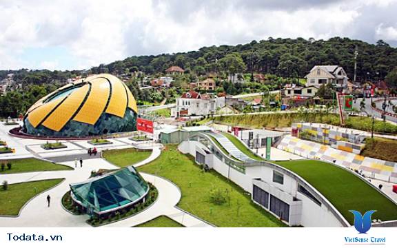 Quảng Trường Lâm Viên - Phong Cách Mới Của Giới Trẻ Đà Lạt - Ảnh 2 Quảng Trường Lâm Viên - Phong Cách Mới Của Giới Trẻ Đà Lạt - Ảnh 2