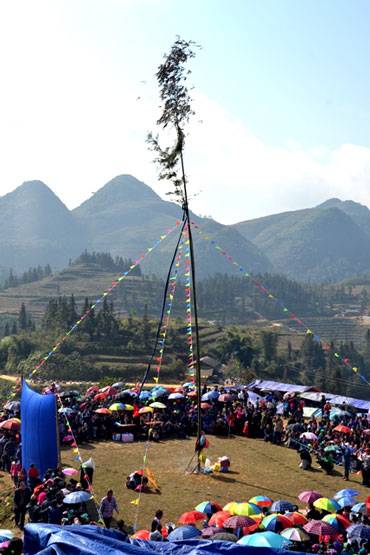 Rộn ràng không khí tết của đồng bào Mông - Ảnh 2