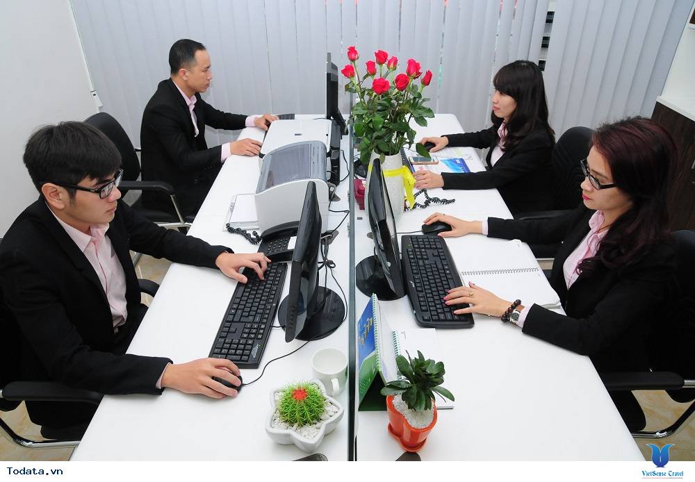 Singapore là quốc gia coi trọng nhân tài - Ảnh 1