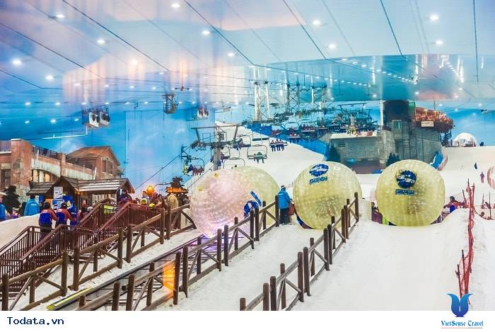Ski Dubai - khu trượt tuyết độc đáo nằm giữa sa mạc - Ảnh 1 Ski Dubai - khu trượt tuyết độc đáo nằm giữa sa mạc - Ảnh 1