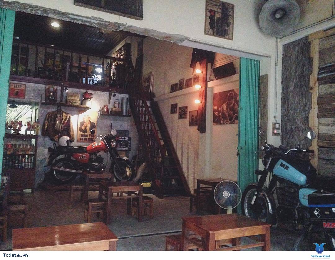 Sống Chậm Lại Với Những Quán Cà Phê Hoài Cổ Ở Đà Nẵng - Ảnh 10 Sống Chậm Lại Với Những Quán Cà Phê Hoài Cổ Ở Đà Nẵng - Ảnh 10