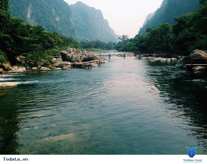 Sông Chày, Hang Tối, Suối Mọoc Quảng Bình - điểm đến độc-lạ - Ảnh 2 Sông Chày, Hang Tối, Suối Mọoc Quảng Bình - điểm đến độc-lạ - Ảnh 2