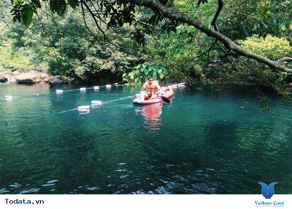 Sông Chày, Hang Tối, Suối Mọoc Quảng Bình - điểm đến độc-lạ - Ảnh 3 Sông Chày, Hang Tối, Suối Mọoc Quảng Bình - điểm đến độc-lạ - Ảnh 3
