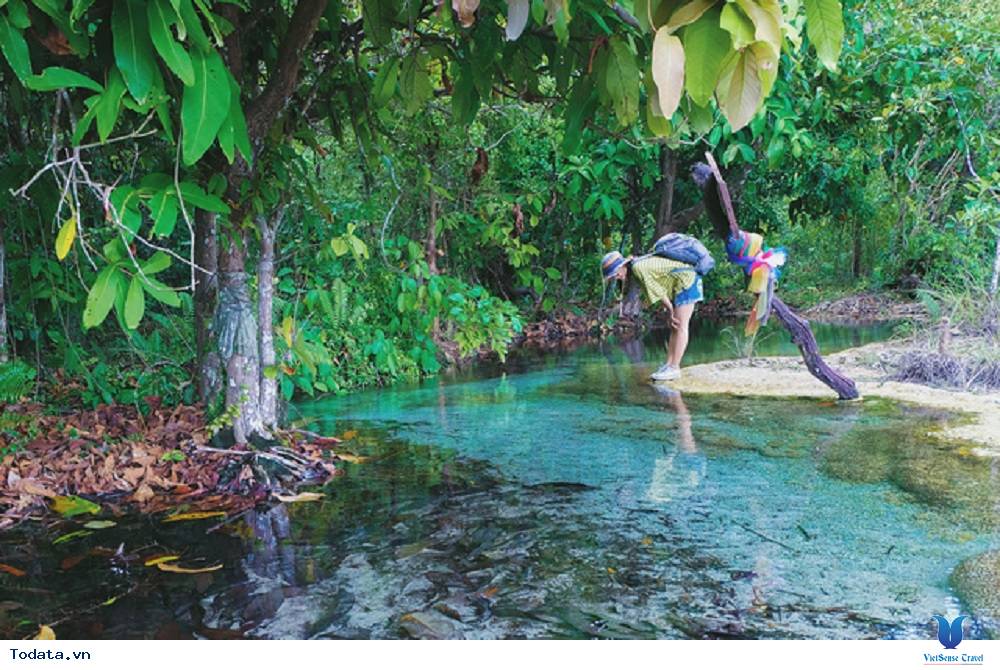 Thả mình trong hồ nước ở Khlong Thom của Thái Lan - Ảnh 3