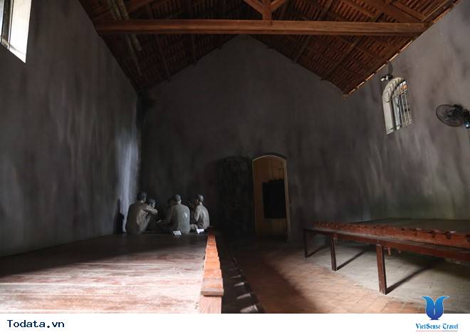 Thăm Nhà Tù Sơn La, Nơi Tình Yêu Tổ Quốc Mãi Bùng Cháy - Ảnh 7 Thăm Nhà Tù Sơn La, Nơi Tình Yêu Tổ Quốc Mãi Bùng Cháy - Ảnh 7