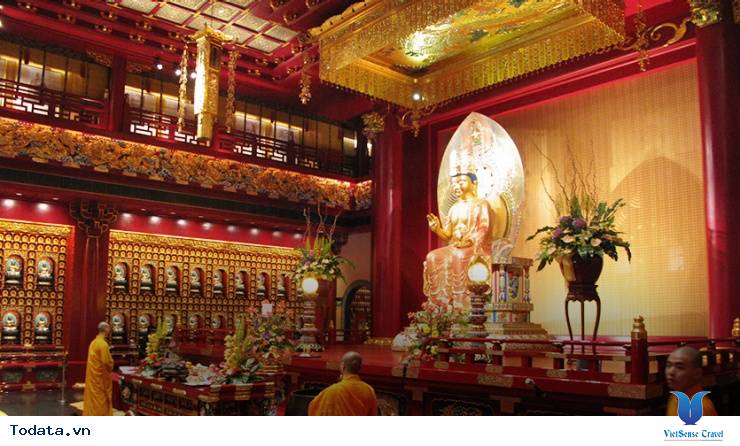 Tham quan ngôi chùa Phật Nha nổi tiếng ở Singapore - Ảnh 5 Tham quan ngôi chùa Phật Nha nổi tiếng ở Singapore - Ảnh 5