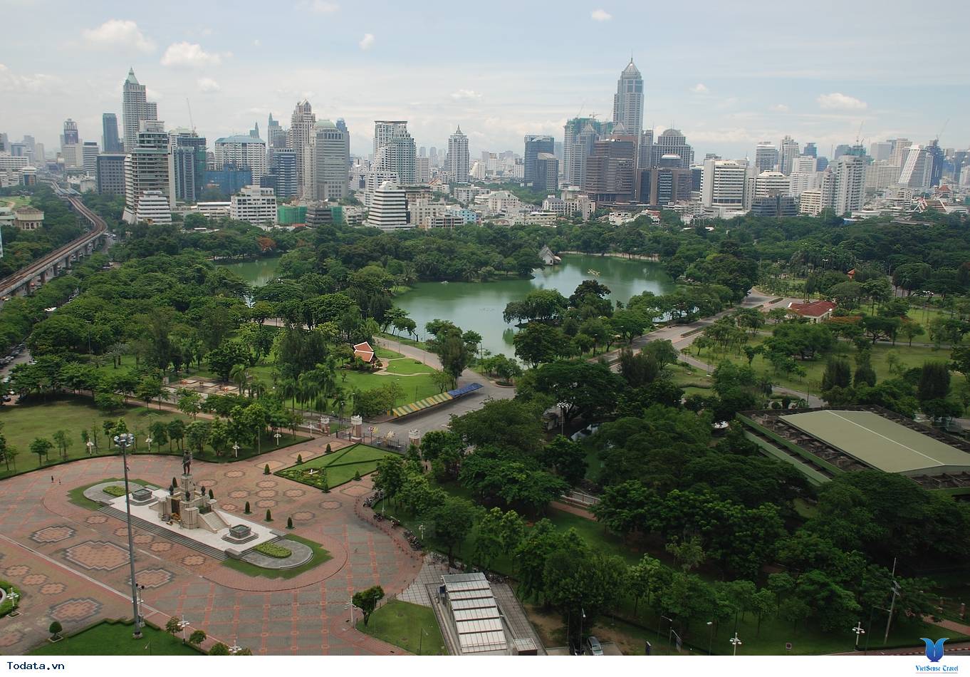 Thư giãn tại công viên Lumphini của Thái Lan - Ảnh 2 Thư giãn tại công viên Lumphini của Thái Lan - Ảnh 2