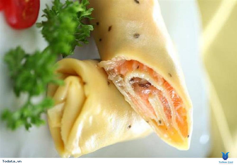 Thưởng thức bánh cuốn Leningrad hấp dẫn ở Nga - Ảnh 1 Thưởng thức bánh cuốn Leningrad hấp dẫn ở Nga - Ảnh 1