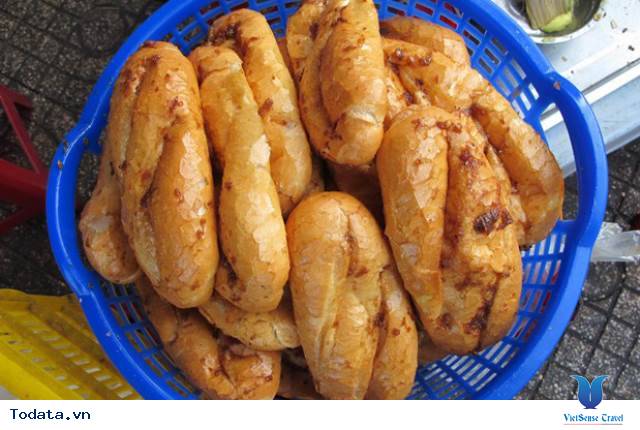 Thưởng Thức Bánh Mì Chuẩn Vị Huế - Ảnh 8 Thưởng Thức Bánh Mì Chuẩn Vị Huế - Ảnh 8