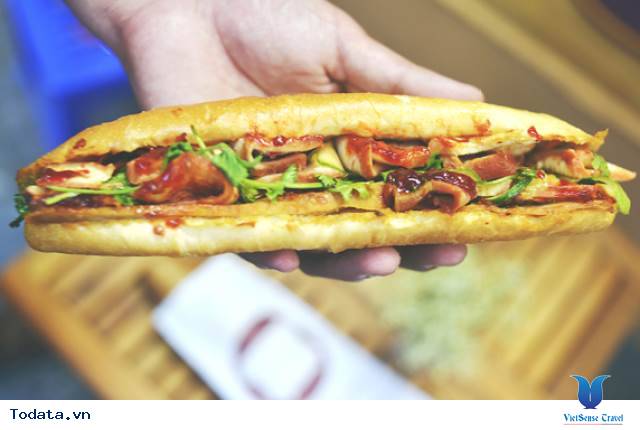 Thưởng Thức Bánh Mì Chuẩn Vị Huế - Ảnh 4 Thưởng Thức Bánh Mì Chuẩn Vị Huế - Ảnh 4