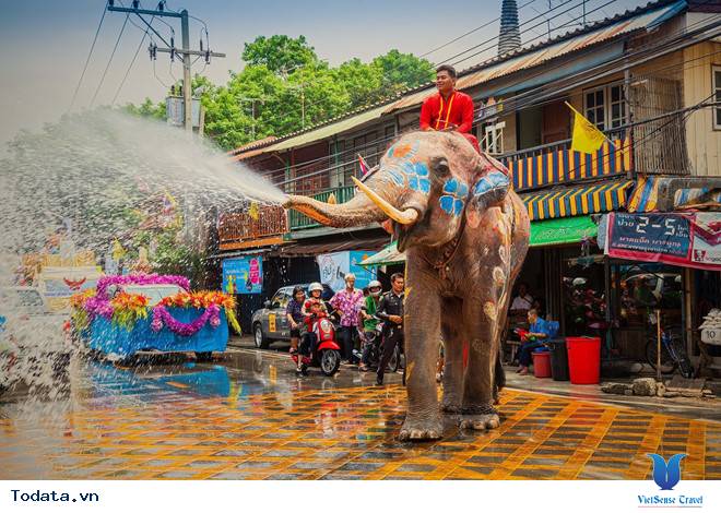 Trải nghiệm những lễ hội độc đáo trên các vùng miền tại Thái Lan - Ảnh 3